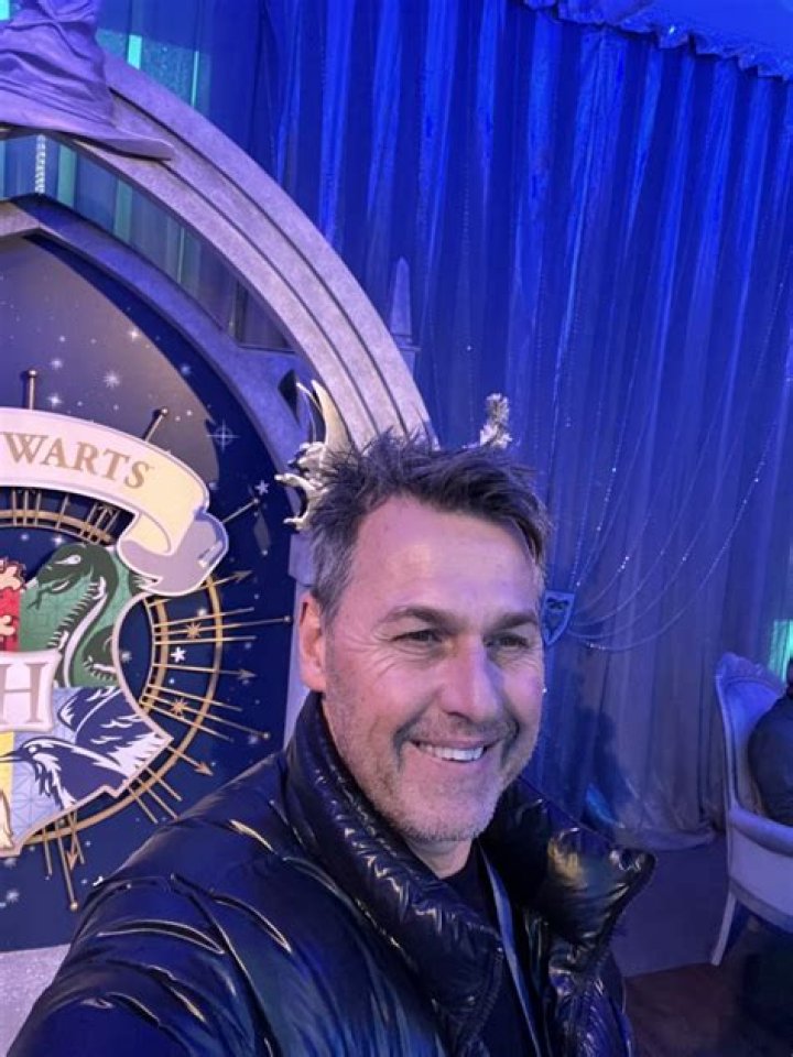 Discovering Antony Hampel Now