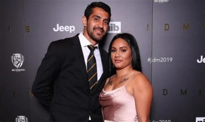 Elena Pickett- Net Worth, Bio, Age, Marriage, Height, Career ·