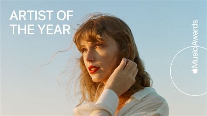 Joey King Secret Cameo In Taylor Swift's 'Mean' Music Video |