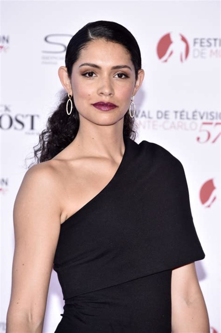 Miranda Rae Mayo's Marital Status Revealed