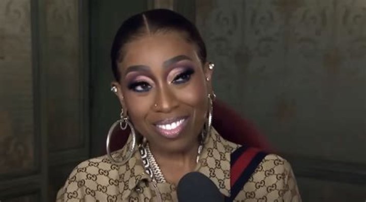 Missy Elliott's Private Life Explored