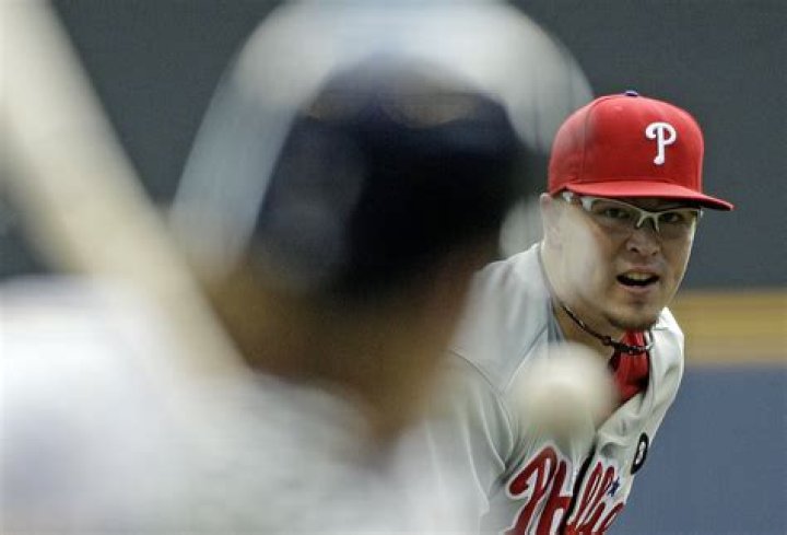 Vance Worley, 2011 Phillies breakout rookie, still dreams of a big-league return